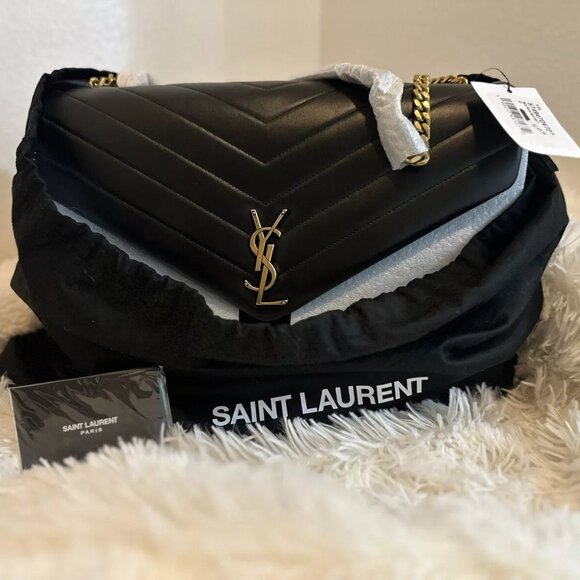NWT!!! Large Saint Laurent Loulou Black with Gold Hardware - Picture 4 of 10